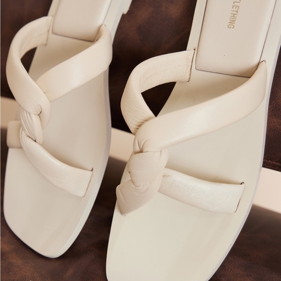 PRETTYLITTLETHING cream square toe sandals - Picture 2 of 2